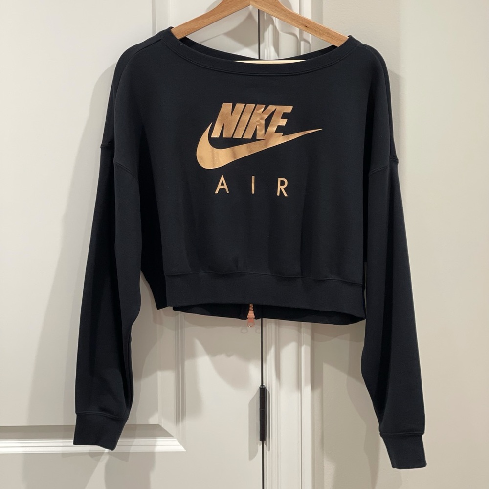 Nike drop sleeve crop top